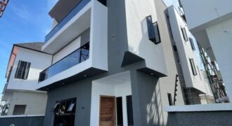 LUXURY 5BEDROOM FULLY DETACHED DUPLEX FOR SALE